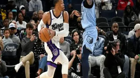 NBA太阳对雄鹿预测：专家质合分析期号5连胜解读